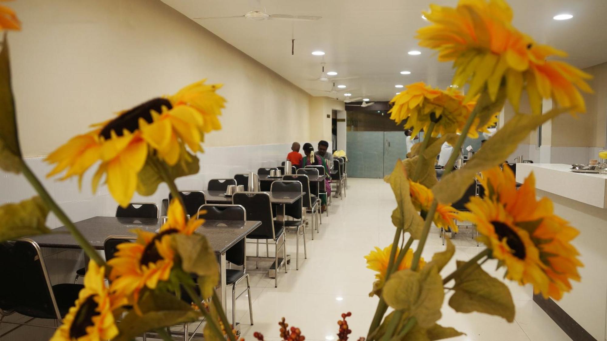Kani Residency Hotel Тутикорин Екстериор снимка